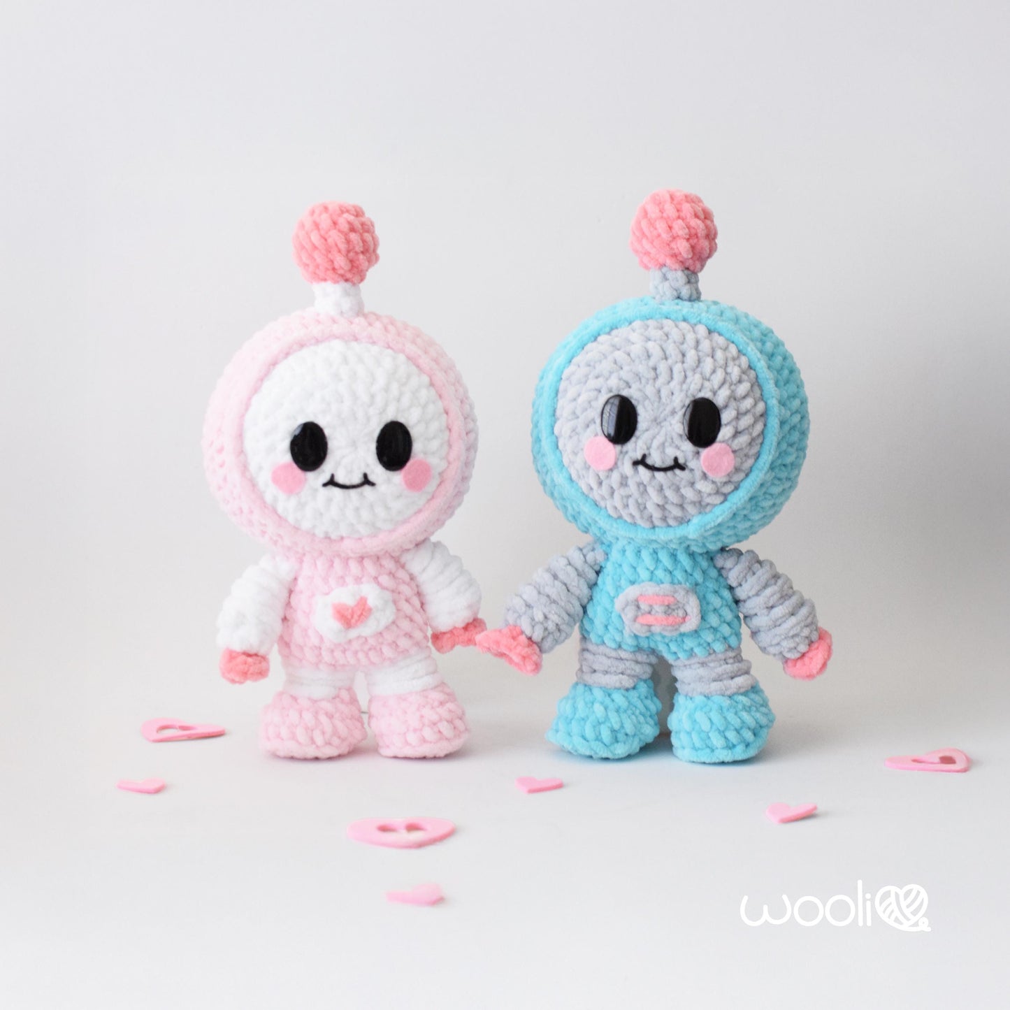 Orbit the Little Space Robot PDF Amigurumi Pattern | English and Spanish