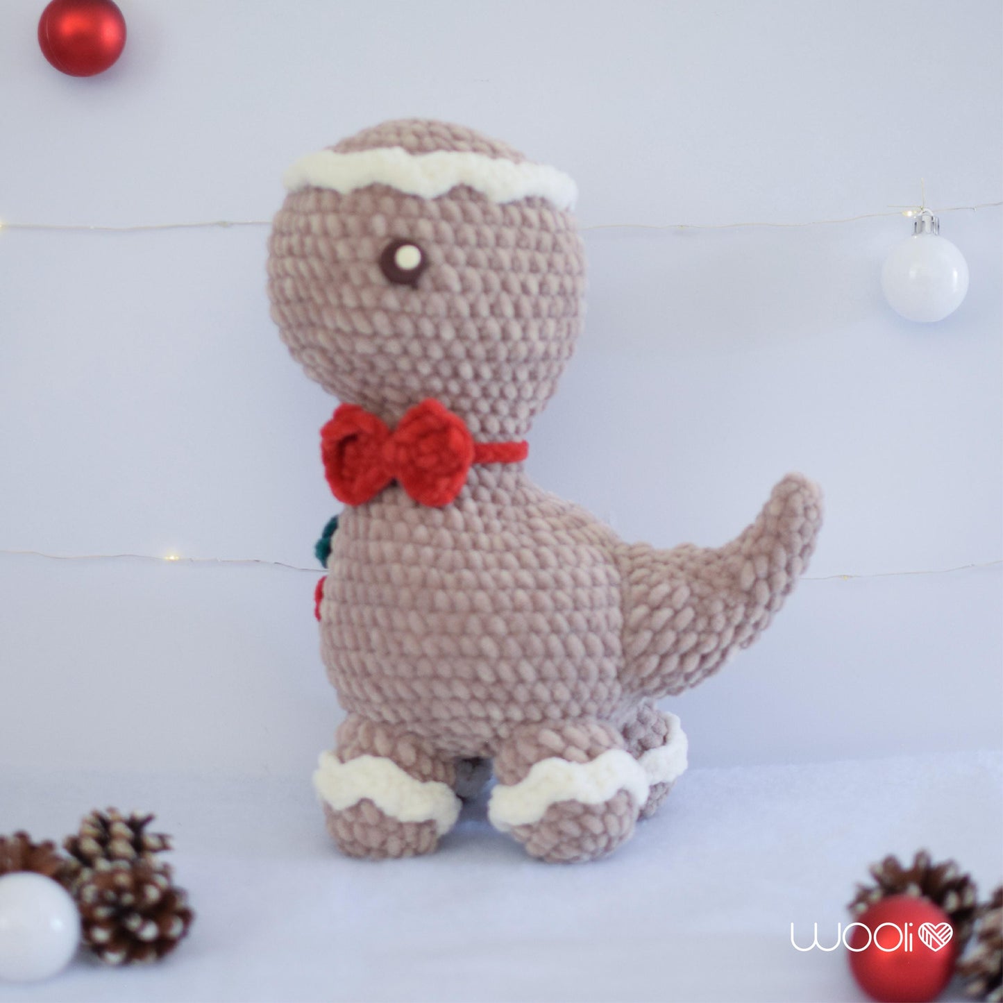 Gingerbread Dino the Gingerbread Cookie Dinosaur PDF Amigurumi Pattern | English and Spanish