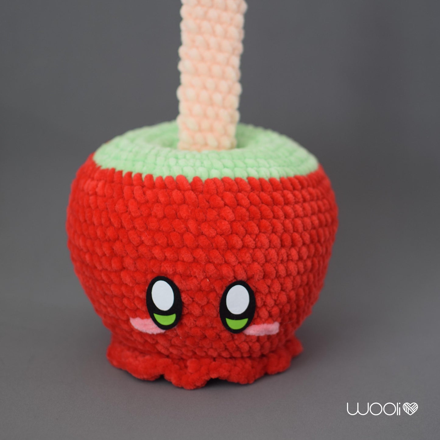 Mell the Candy Apple PDF Amigurumi Pattern | English and Spanish