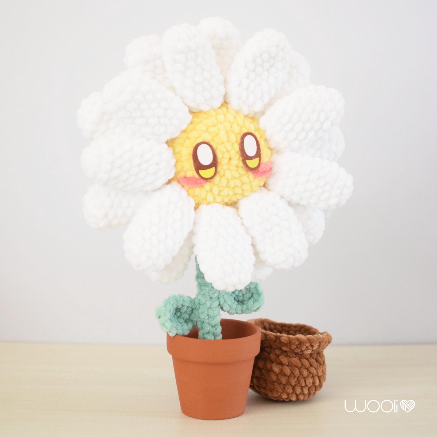 Danny the Daisy PDF Amigurumi Pattern | English and Spanish