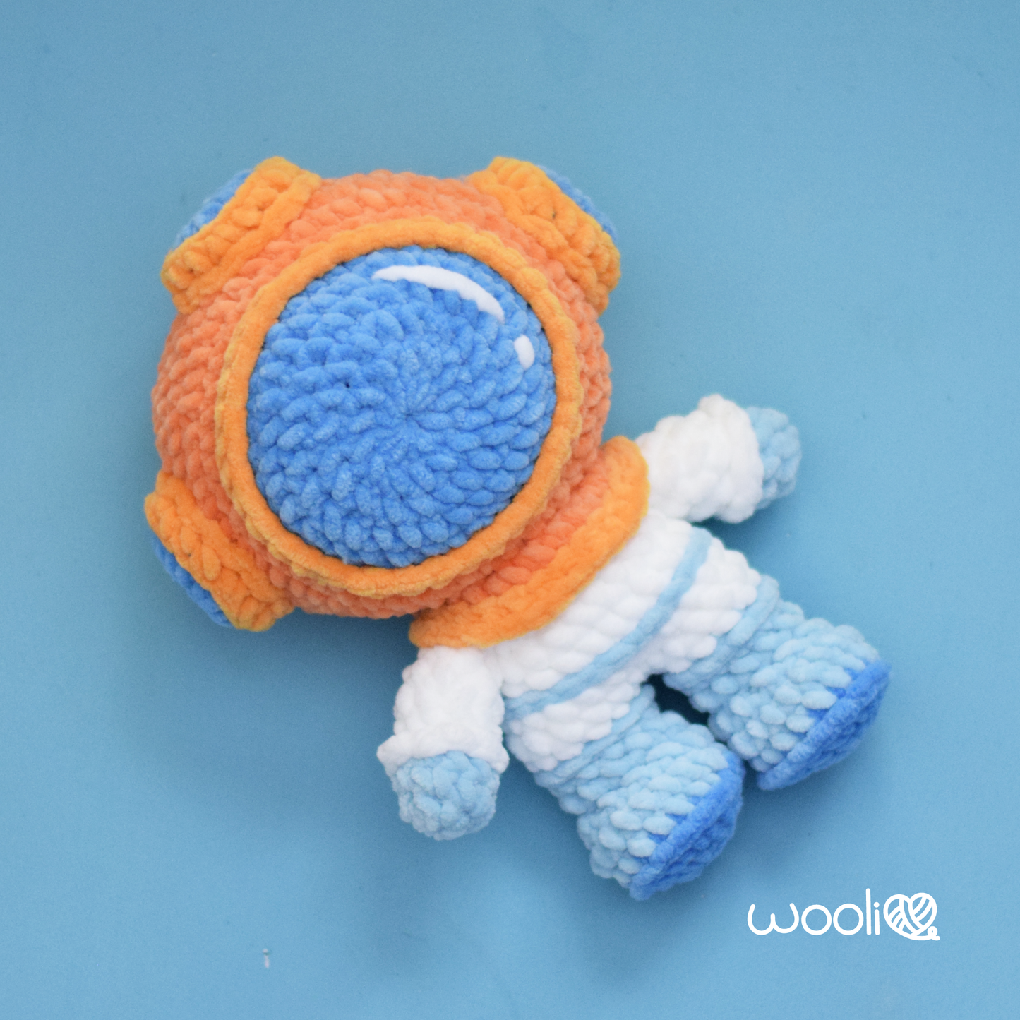 Cousteau the Deep Sea Diver PDF Amigurumi Pattern | English and Spanish