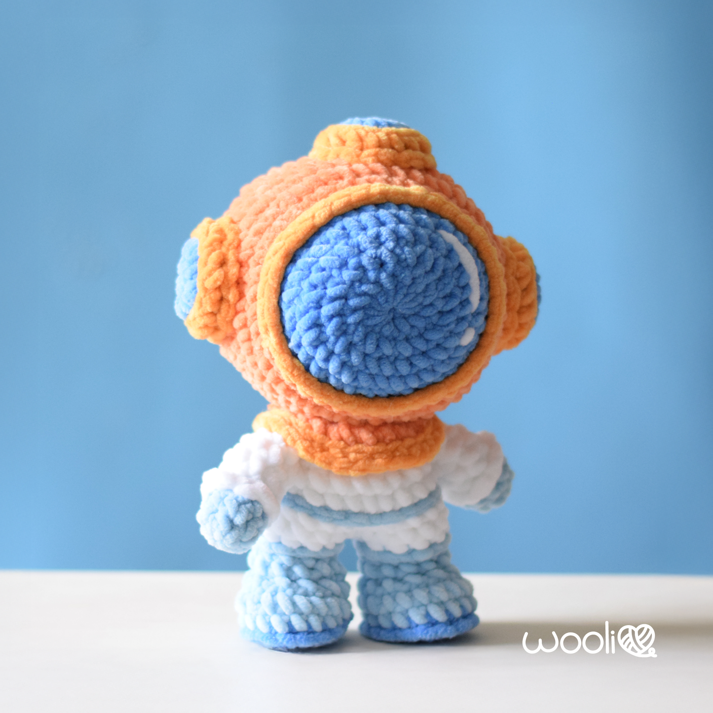 Cousteau the Deep Sea Diver PDF Amigurumi Pattern | English and Spanish