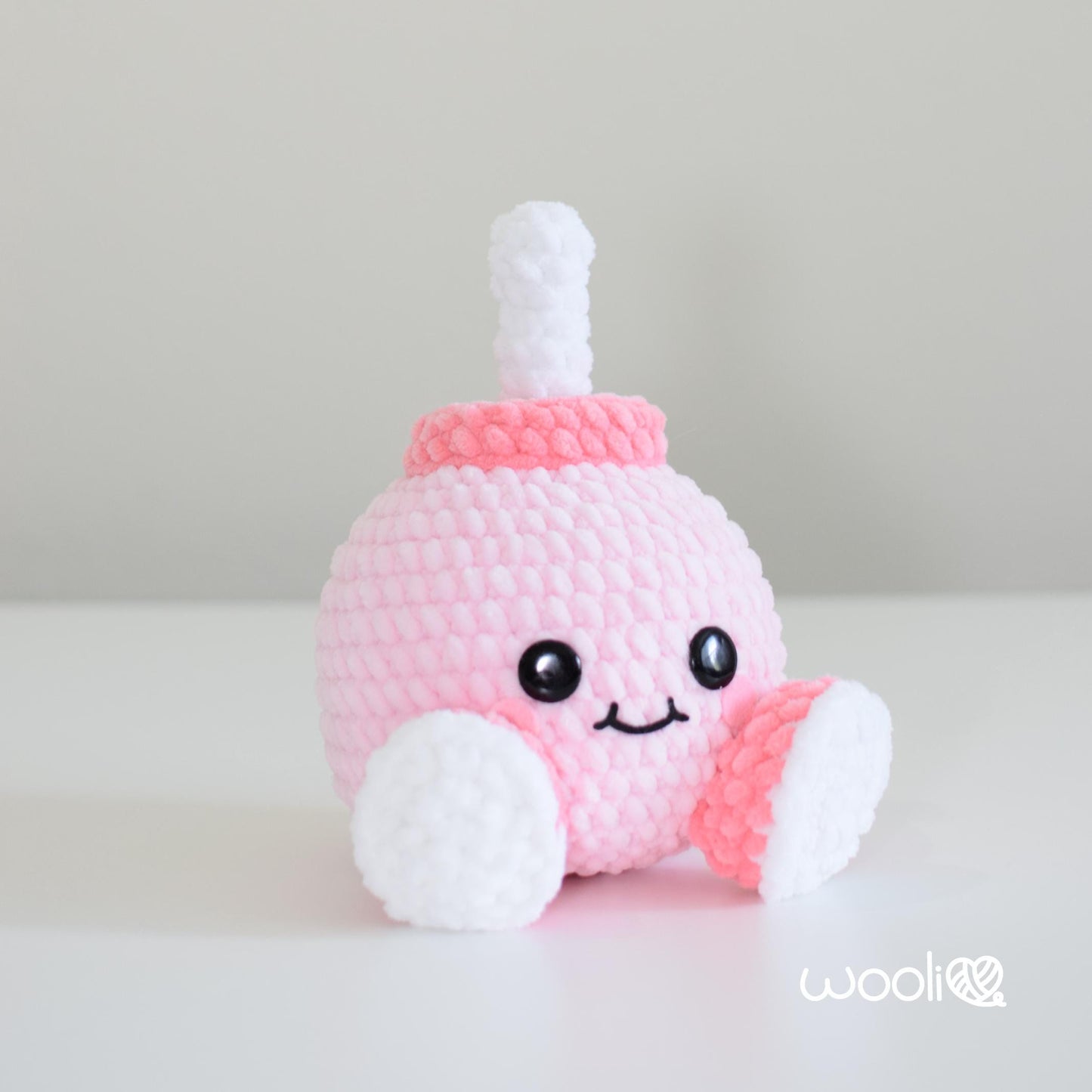 Baby Boomi the cute little Bomb PDF Amigurumi Pattern | English and Spanish