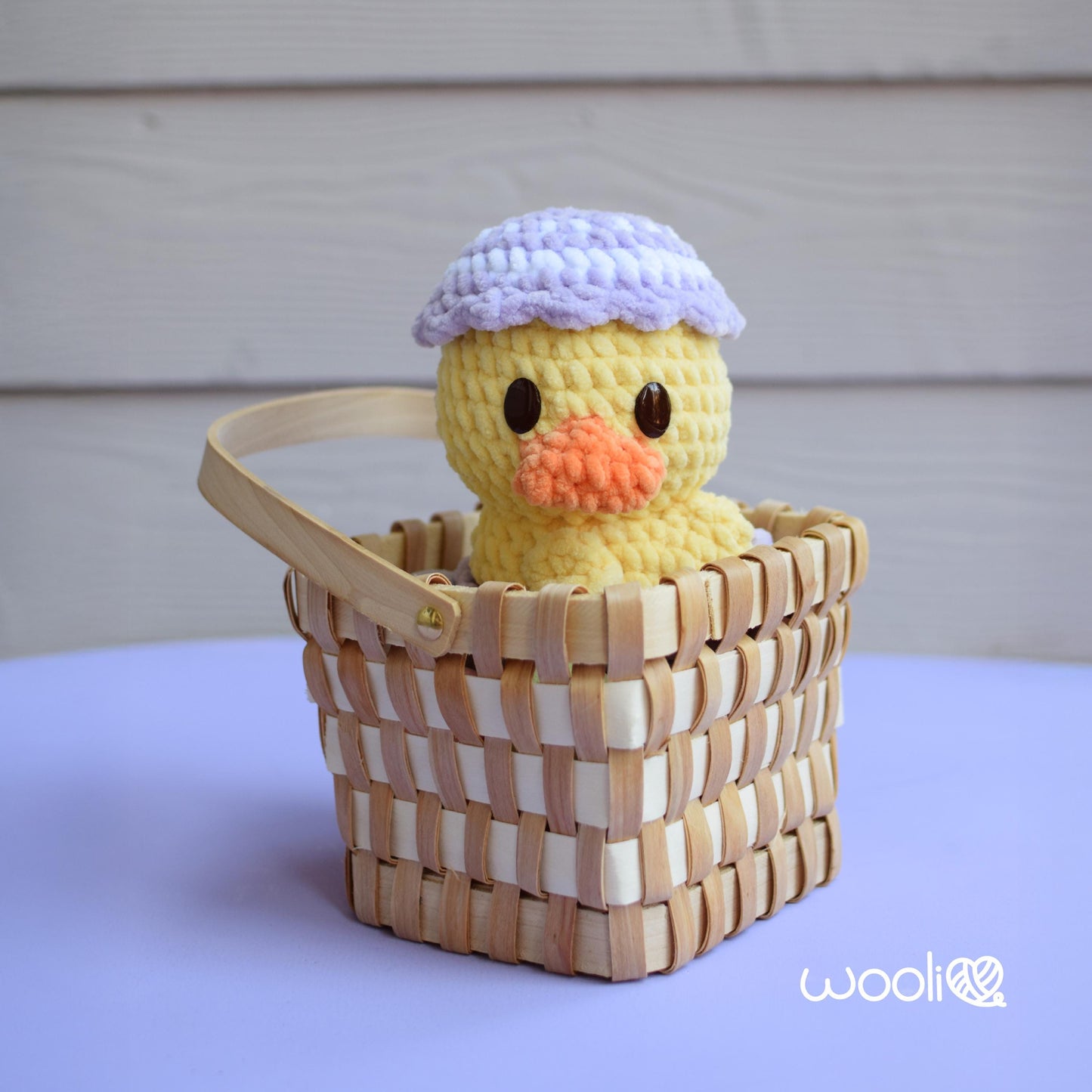 Easter Duckling with Eggshell PDF Amigurumi Pattern | English and Spanish