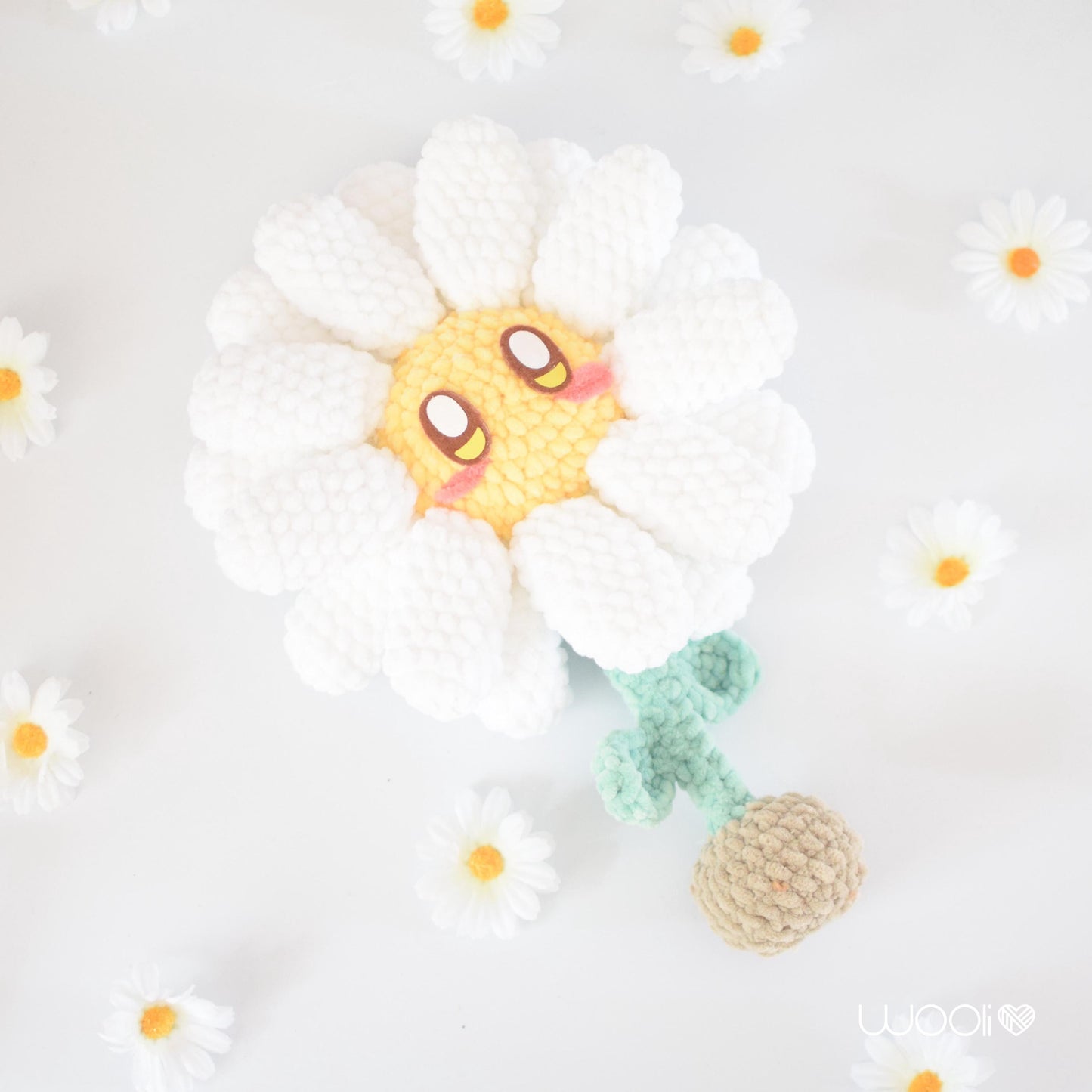Danny the Daisy PDF Amigurumi Pattern | English and Spanish