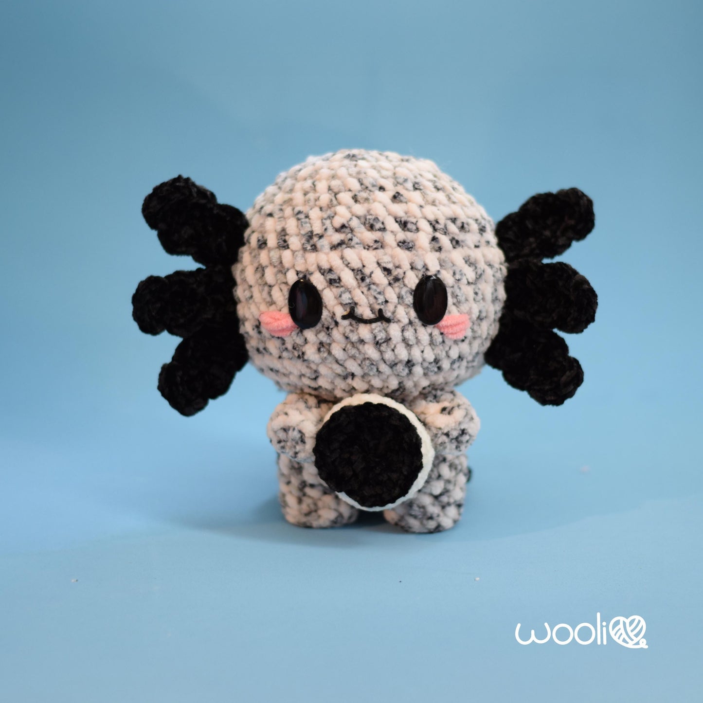 Mochi the Axolotl PDF Amigurumi Pattern | English and Spanish