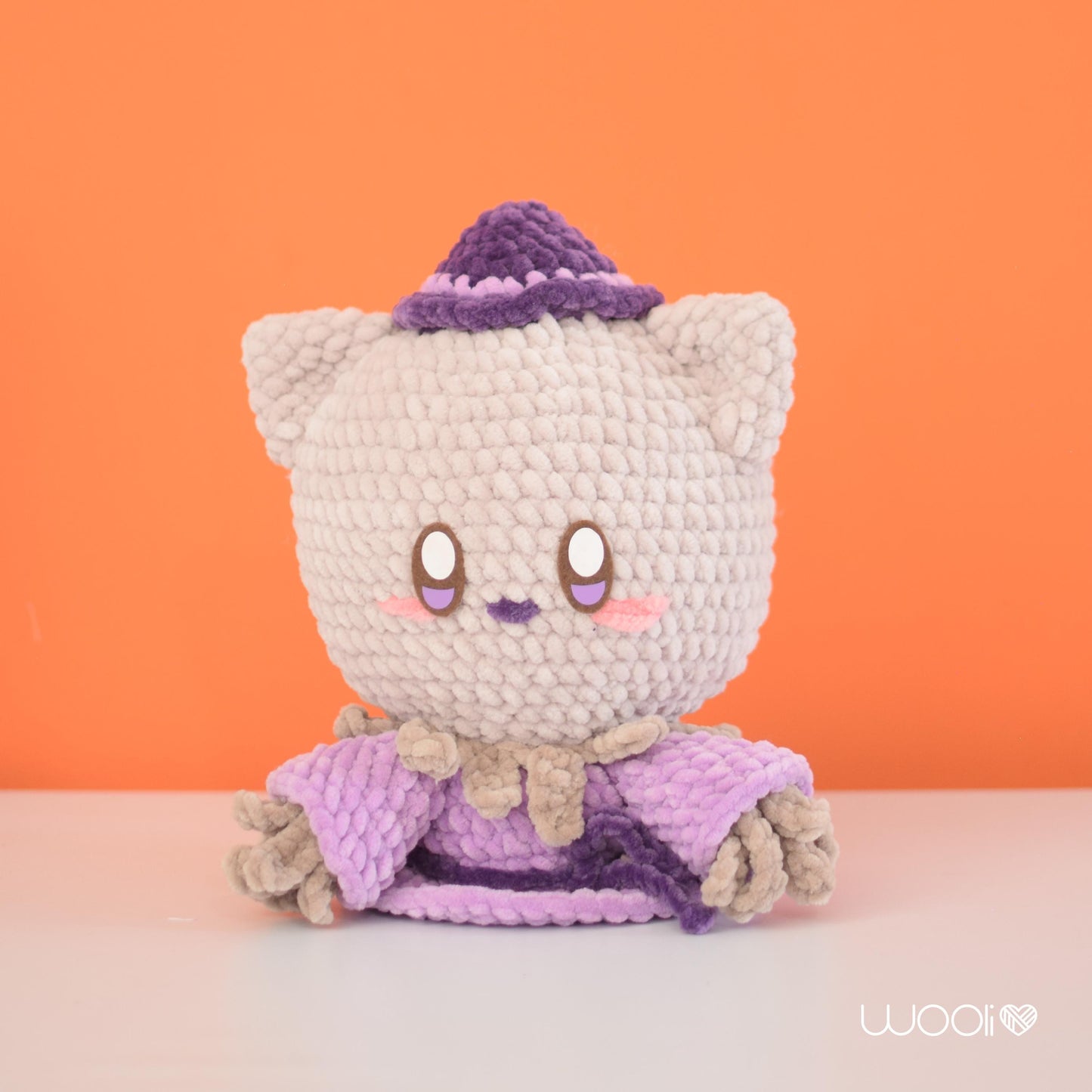 Kira Magic Kitty Scarecrow PDF Amigurumi Pattern | English and Spanish