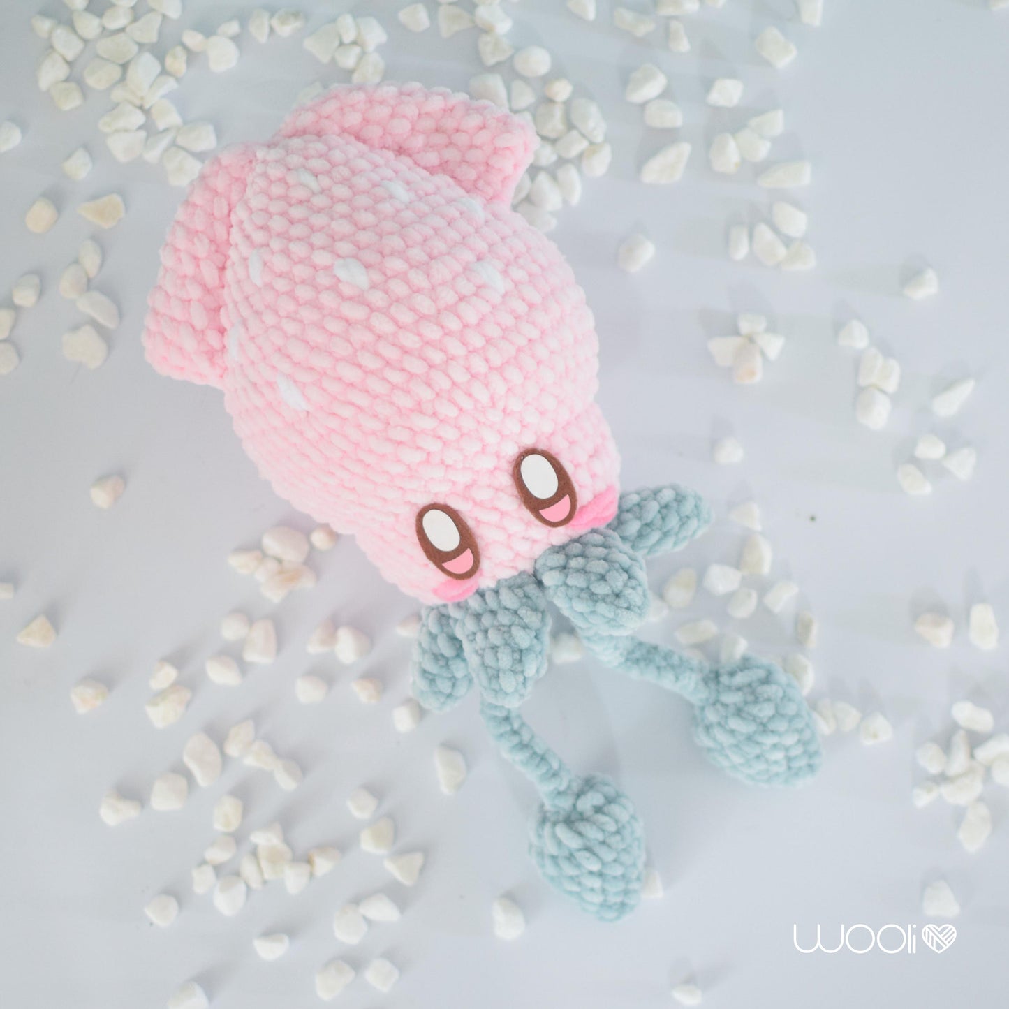 Squidberry Strawberry Squid PDF Amigurumi Pattern | English and Spanish