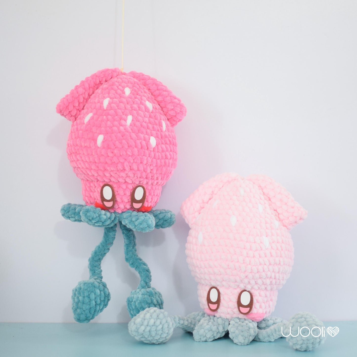 Squidberry Strawberry Squid PDF Amigurumi Pattern | English and Spanish