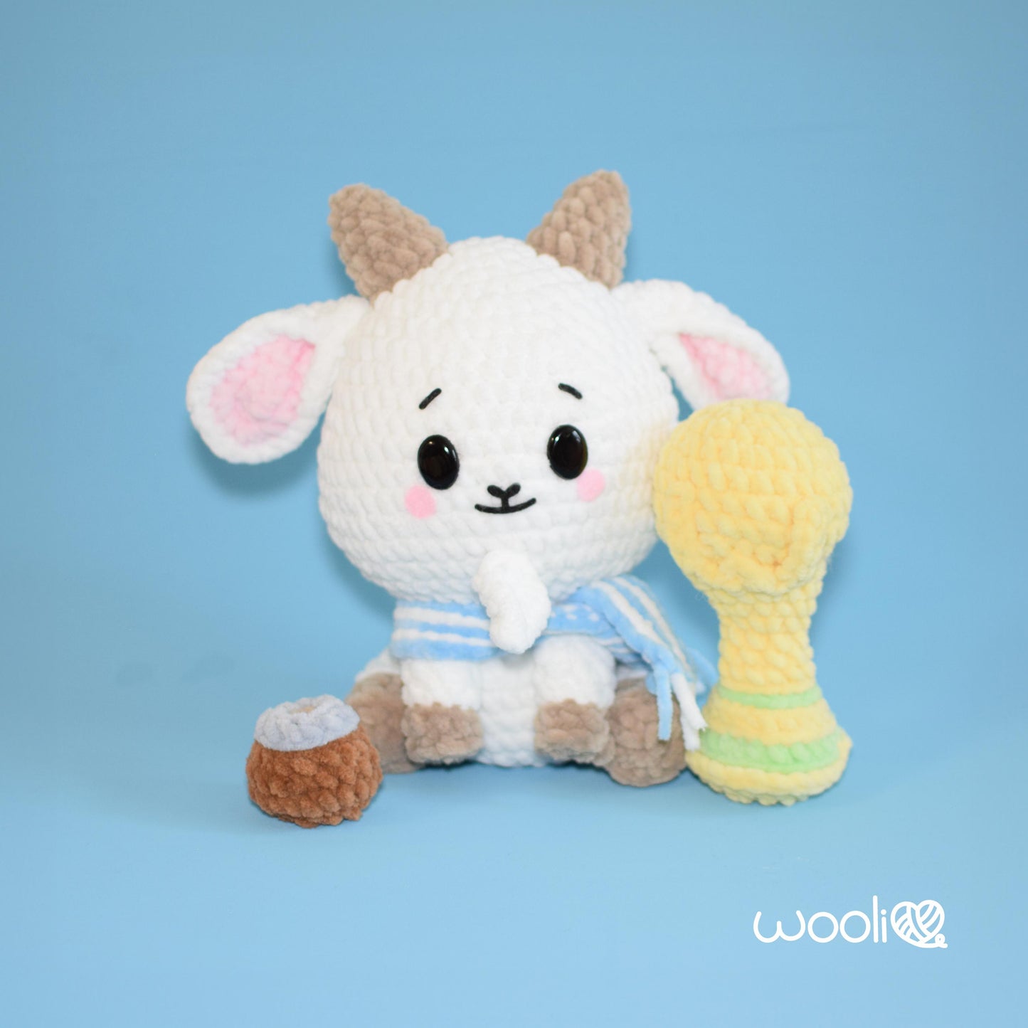 Leo the Goat Soccer Worldcup PDF Amigurumi Pattern | English and Spanish