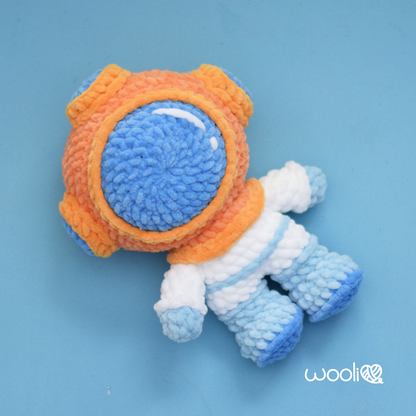 Cousteau the Deep Sea Diver PDF Amigurumi Pattern | English and Spanish