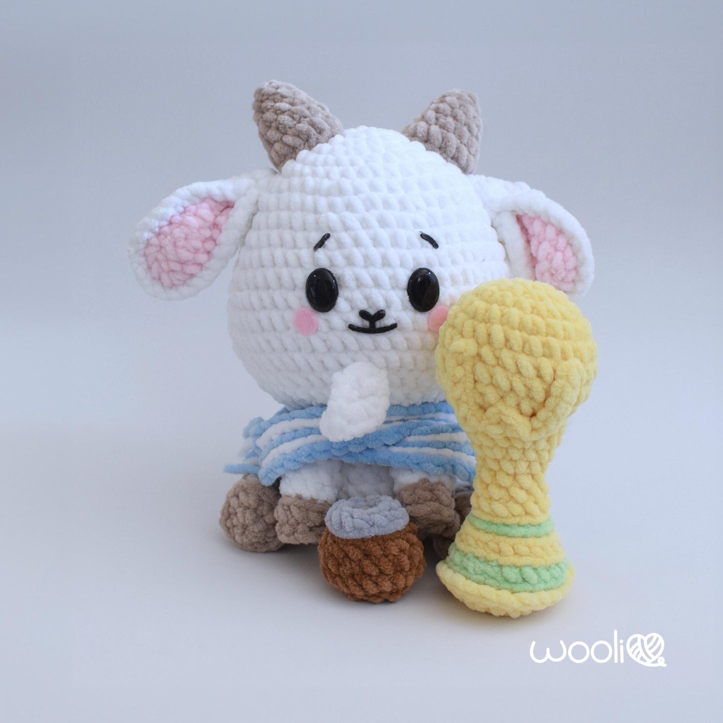 Leo the Goat Soccer Worldcup PDF Amigurumi Pattern | English and Spanish